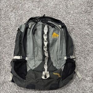 NWOT! Kelty Redwing 2650 Gray Hiking Backpack